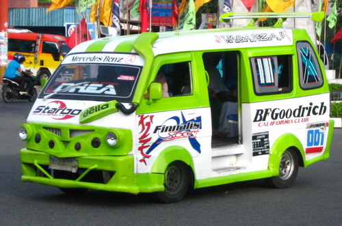 Image Mobil Angkot Modifikasi